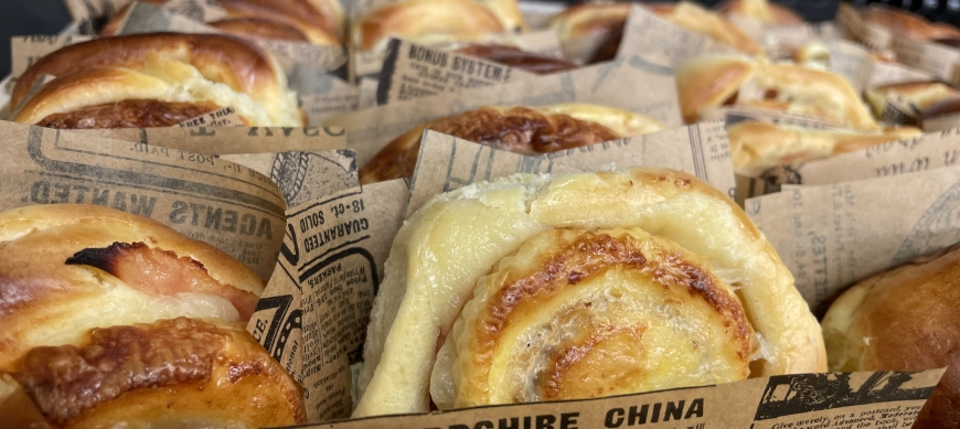 Caracolas de masa brioche rellenas