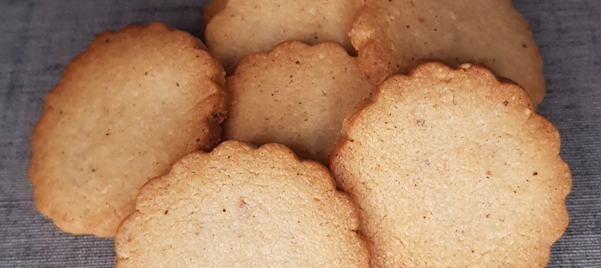 GALLETAS DE TURRON DE AVELLANAS