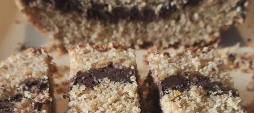 Bizcocho integral de espelta y naranja con thermomix