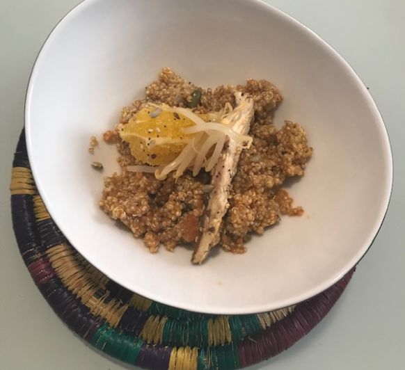 ENSALADA DE QUINOA Y NARANJA CON CABALLA