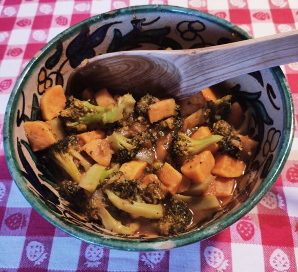 Boniatos y brócoli al curry... recetas de verduras